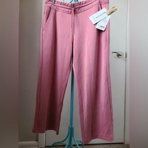 ❤️Athleta NWT Seasoft straight Pants, Berry rose, Size Large
